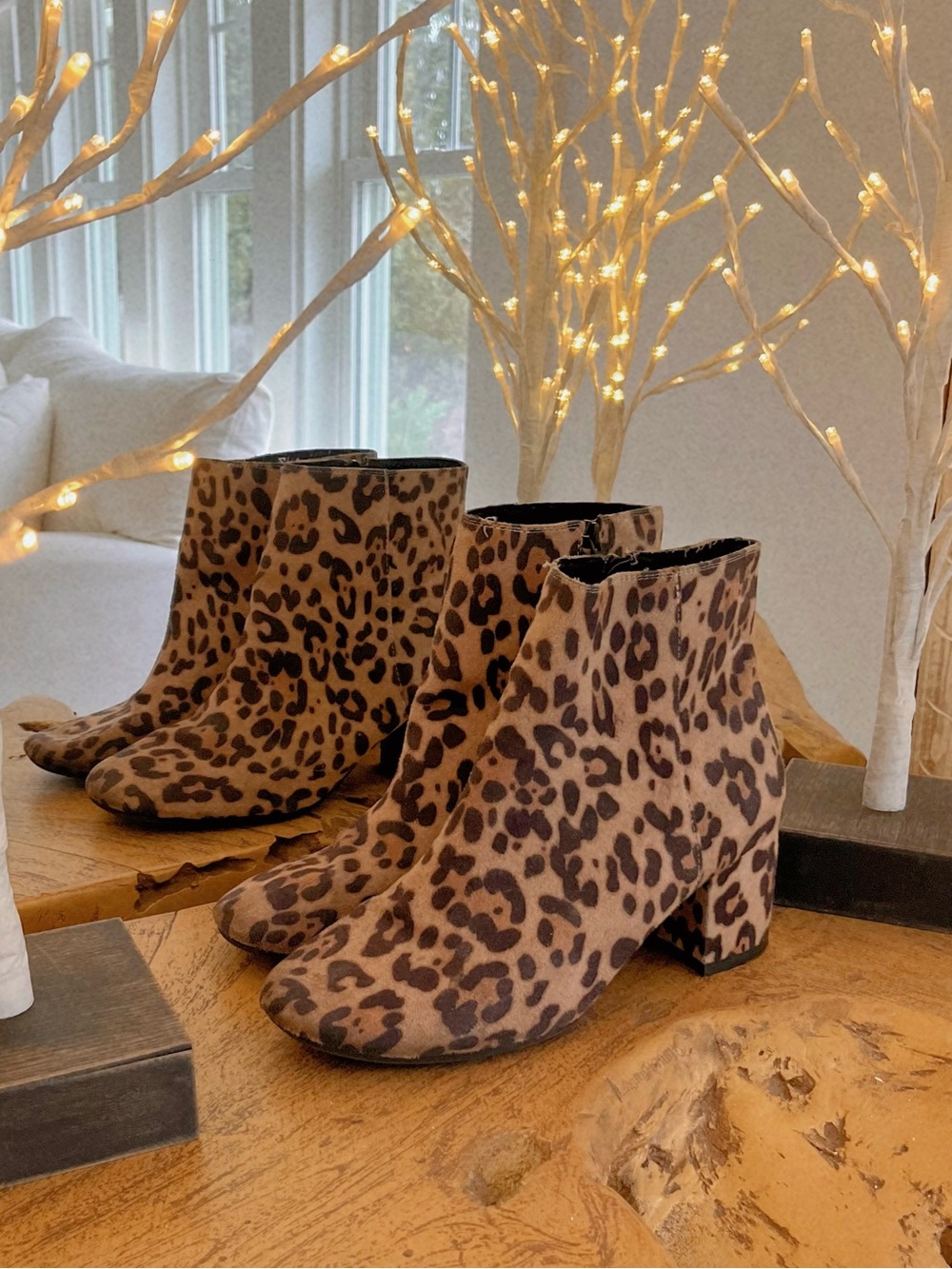 STUNNING LEOPARD PRINT HEELED ANKLE BOOTS 🐆